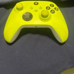 Xbox one or pc controller