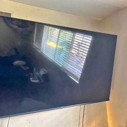 Hisense smart tv 55”