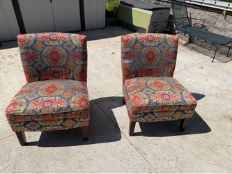 Madison Park Hayden Curved Back Slipper Chair
