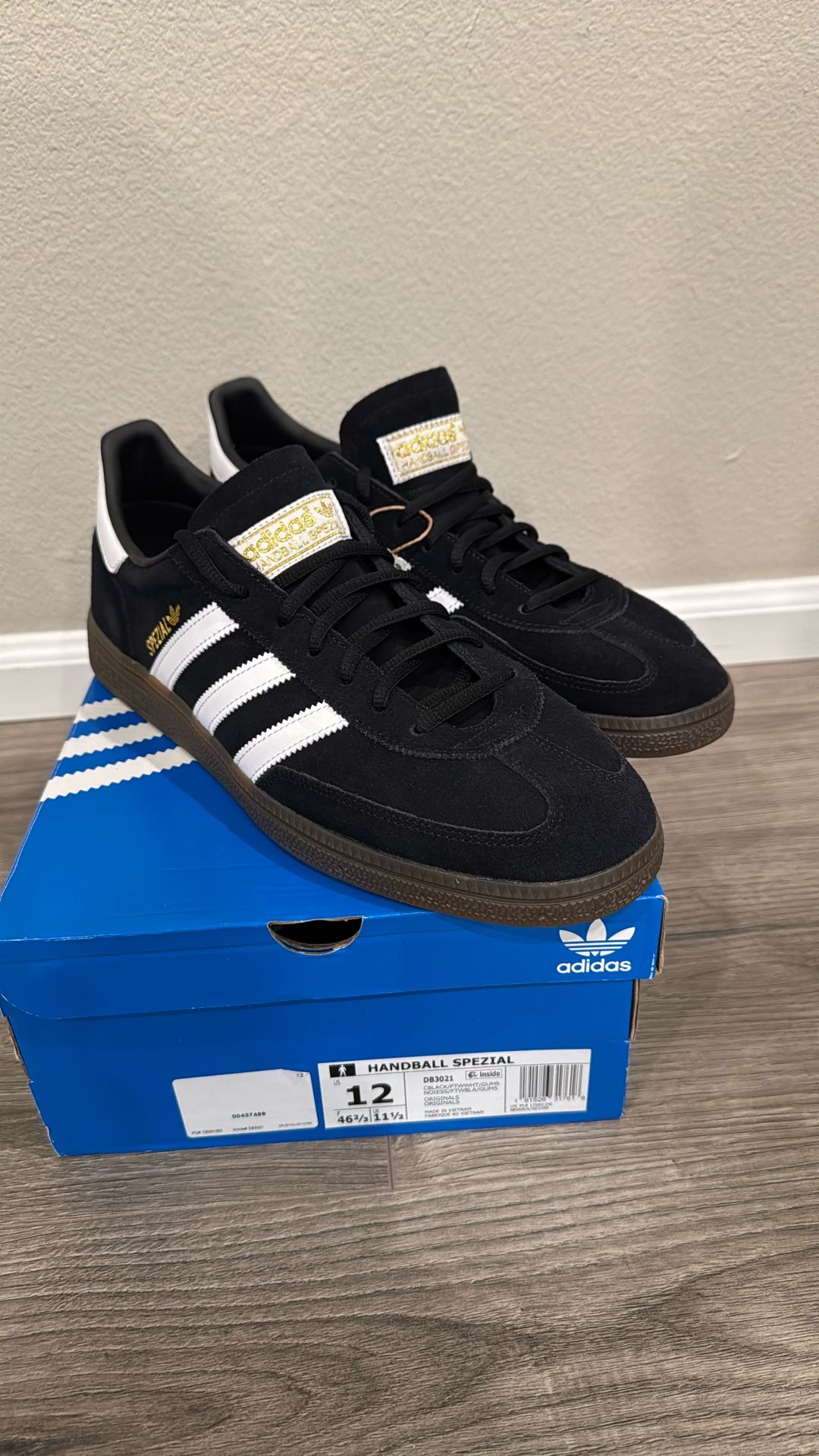 Brand New Adidas HANDBALL SPEZIAL Shoes Men’s Size 12