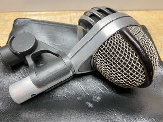 AKG D112 Bass Drum Microphone