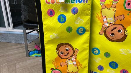Coco melon tumbling play mat