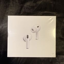 Selling Apple AirPods Pro 3