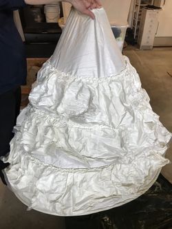 Hoop skirt