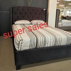 Queen Size Bed 