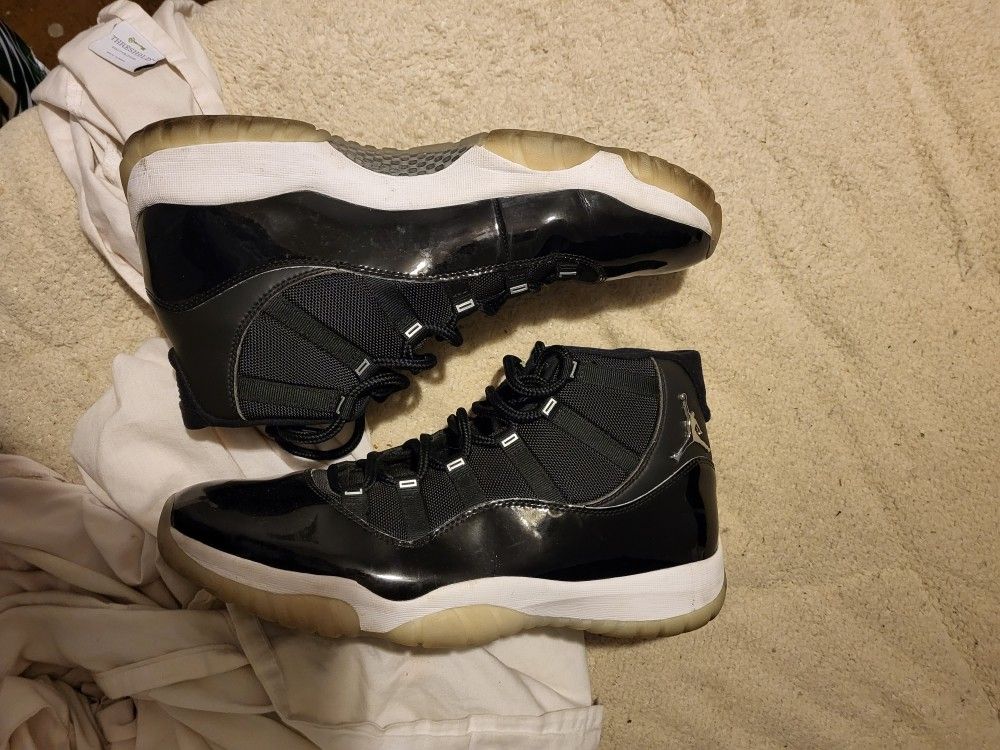 Jordan 11s. Size 14. Good Condition