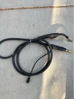 Titanium welding machine