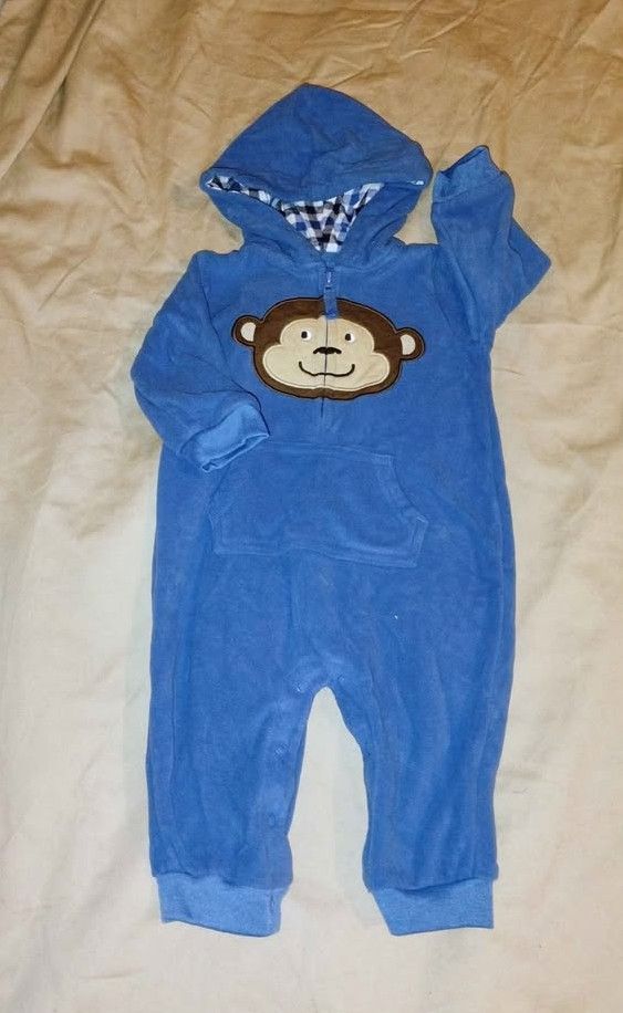 9 Months Hooded Fleece Onesie • by Carter's