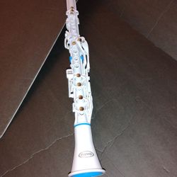 Nuvo Clarinet 