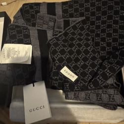 Gucci Scarf 