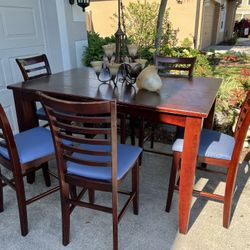 Dining Table with 6 Chairs 