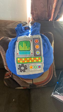 Children’s place robot 6 to 12 months