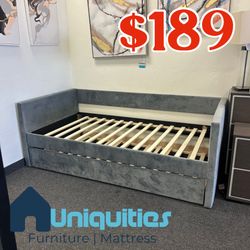Twin Day Bed With Trundle 