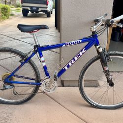 Trek 6000 24-speed Mountain Bike. Small Frame 16.5”. Made In USA!