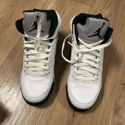 Jordan’s 5 Size 6.5