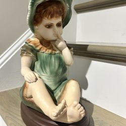 Porcelain Figurine 
