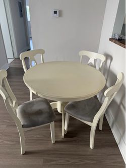 Dining table round