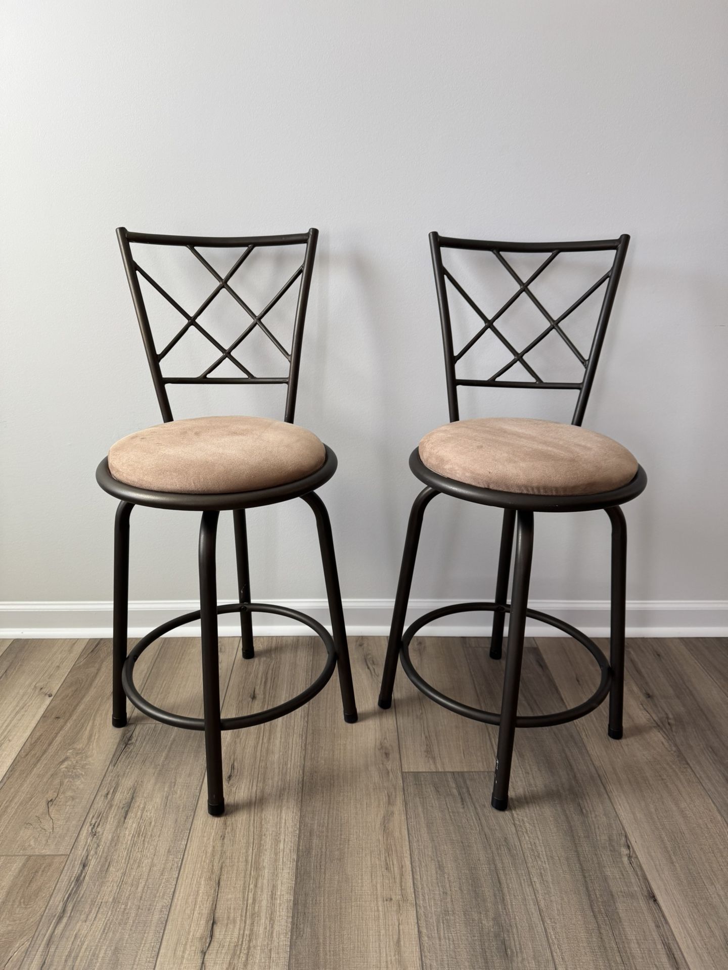 2 Steel Bistro Pub Barstool Chairs