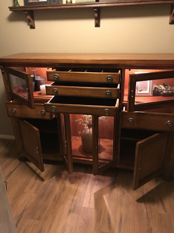 Buffet Lexington By Palmer House Furniture In Chandler Az Offerup