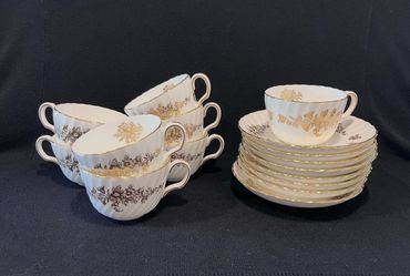 Vintage MINTON Marlow Gold Flowers Pattern Cups & Saucers Set for 8 Person