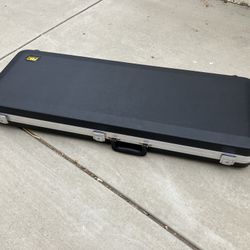 RICKENBACKER CASE FOR 350 620 610 GUITARS