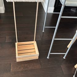 $5 Baby Shower Crate Closet