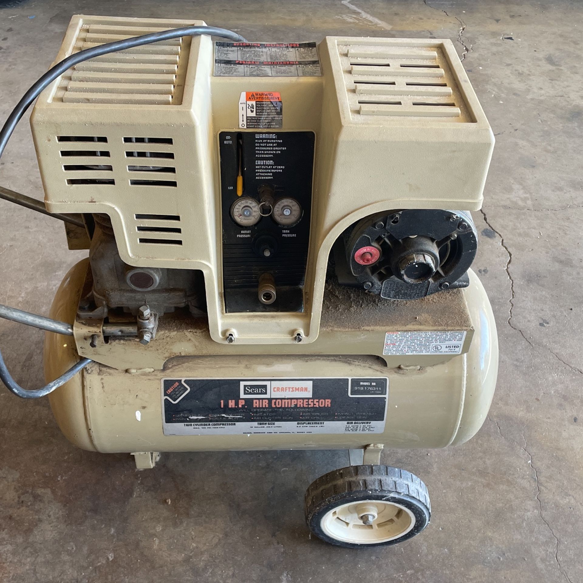 Craftsman Air Compressor (12) Gallon