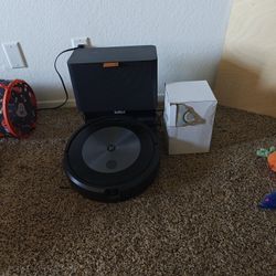 iRobot Roomba J7+ Vacuum And Filters
