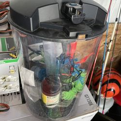 Kids Aquarium New With Extras 