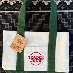 Trader Joe’s Mini Tote- Green, New