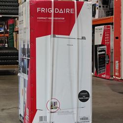 Frigidaire Compact Refrigerator, 3.2 Cu. Ft.