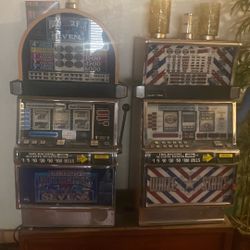 Slot Machine 600 For Both ( No Less)
