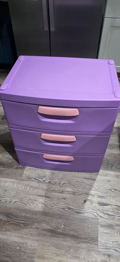 Plastic Chest of Drawers