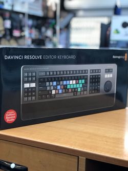 Blackmagic Design DaVinci Resolve Editor Keyboard with Resolve Software