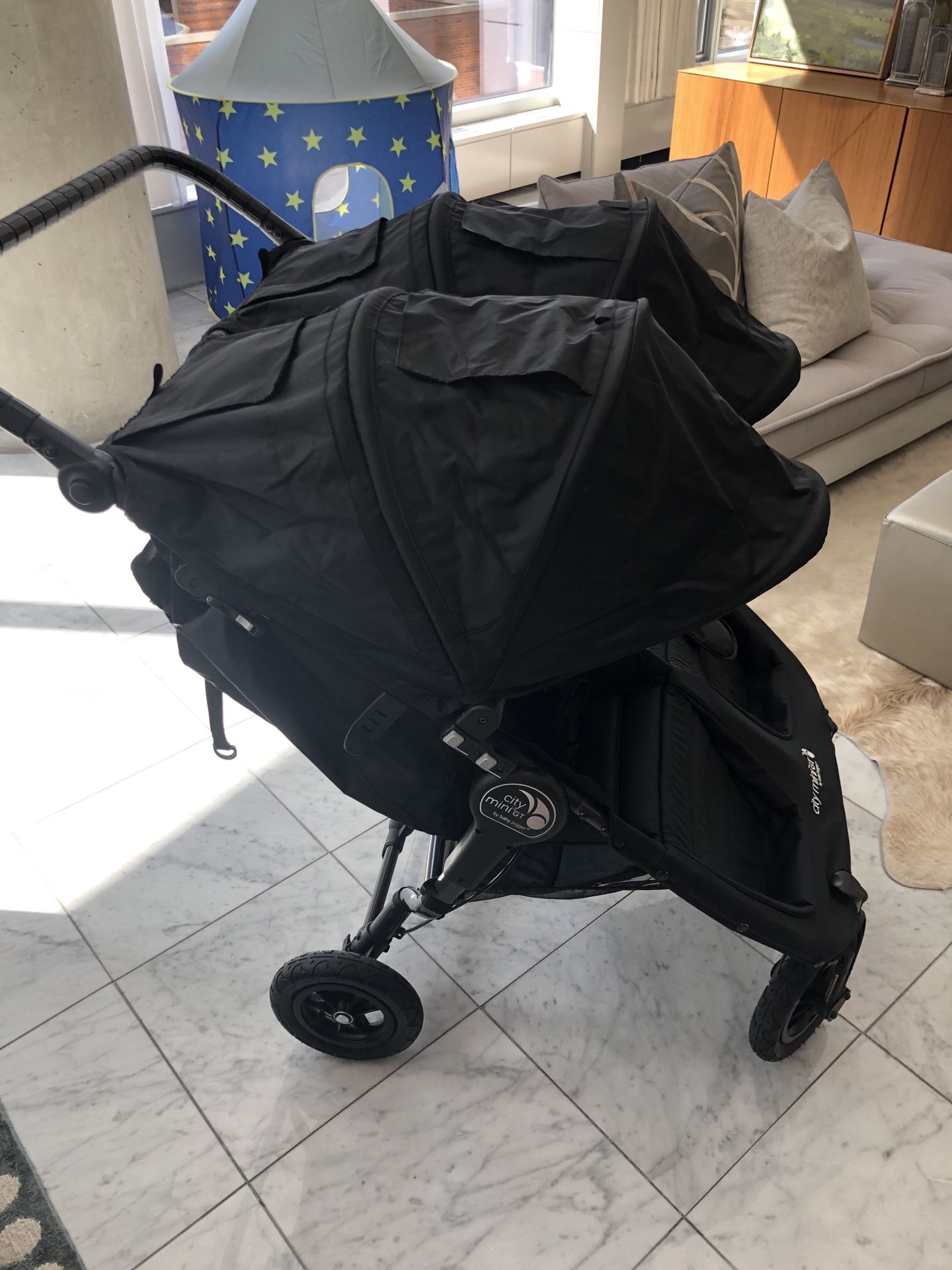 NEVER USED Baby Jogger City Mini GT double stroller!!!