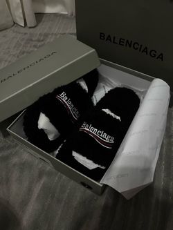 Balenciaga slides