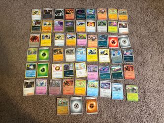 Lot of 50 Pokemon Cards - Random