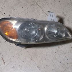 2000-2004 Infiniti i35 i30t Passenger Headlight with HID Bulb & Ballast 