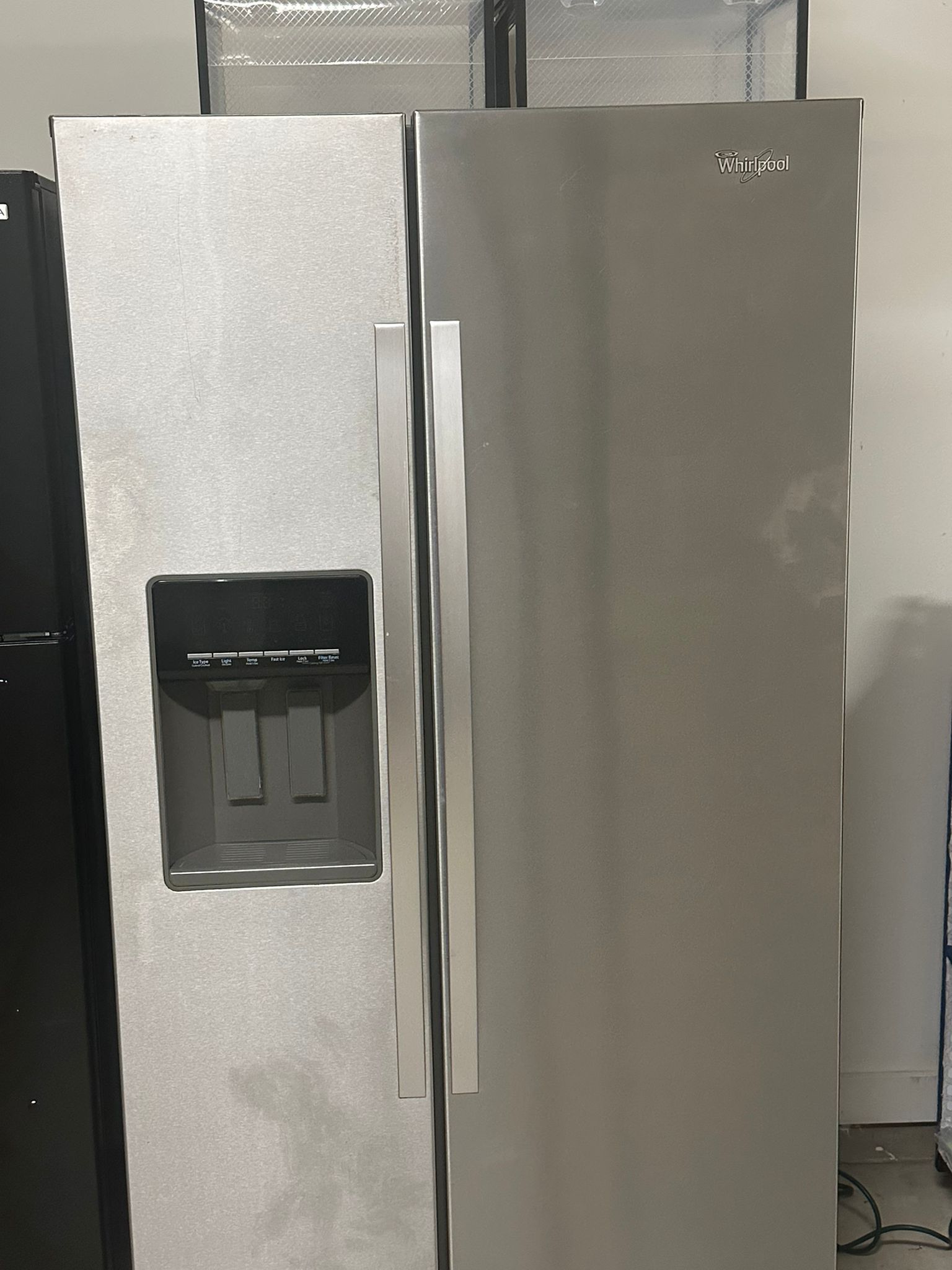 Whirlpool Refrigerator 
