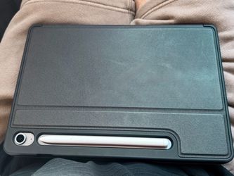 Samsung Galaxy Tab S10 FE – Includes Stylus & Case