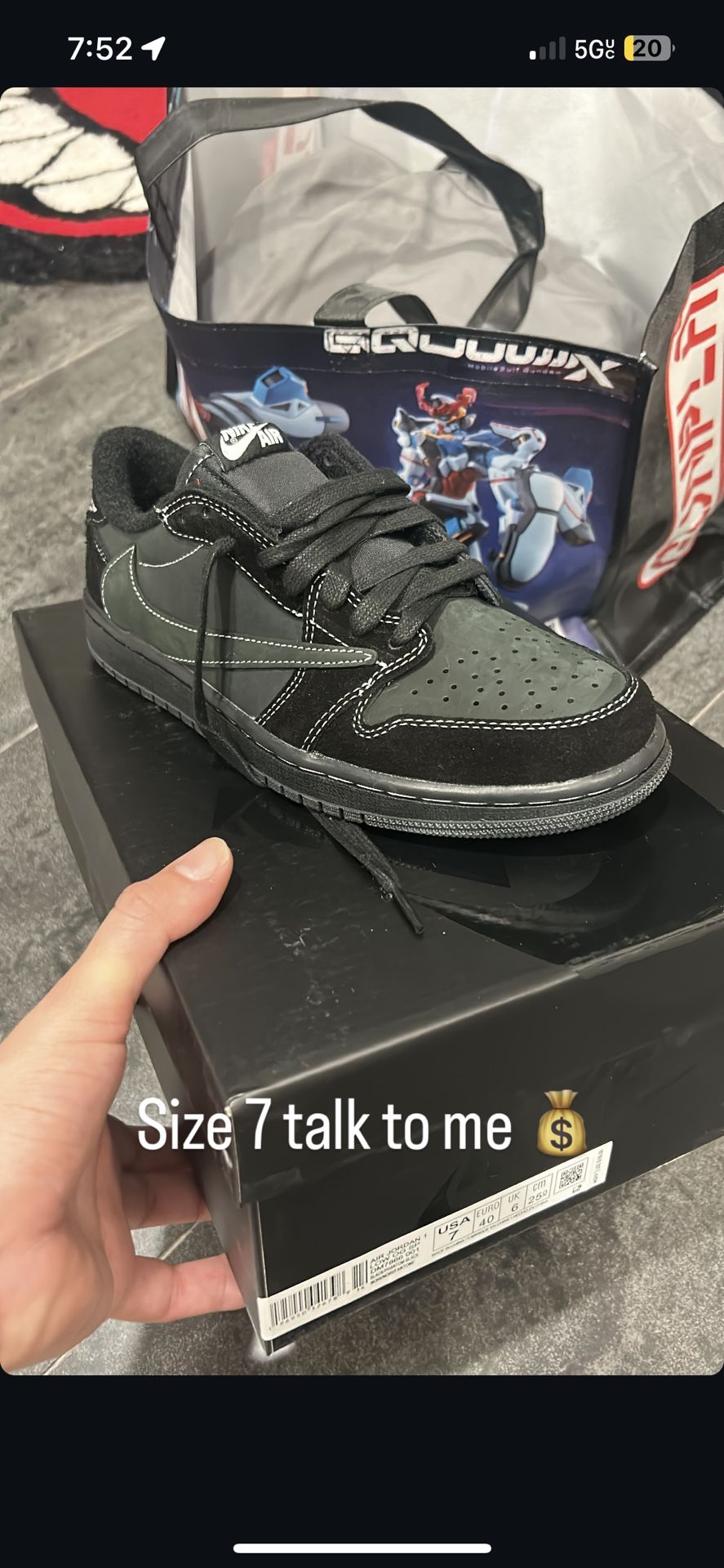 Travis’s Scott Nike Low Air Jordan 1