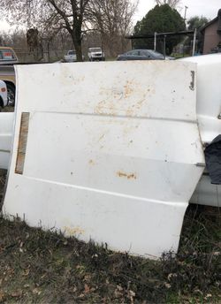 1968 Cutlass Supreme HOOD