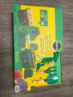 Kids Miracle Grow garden tool Set