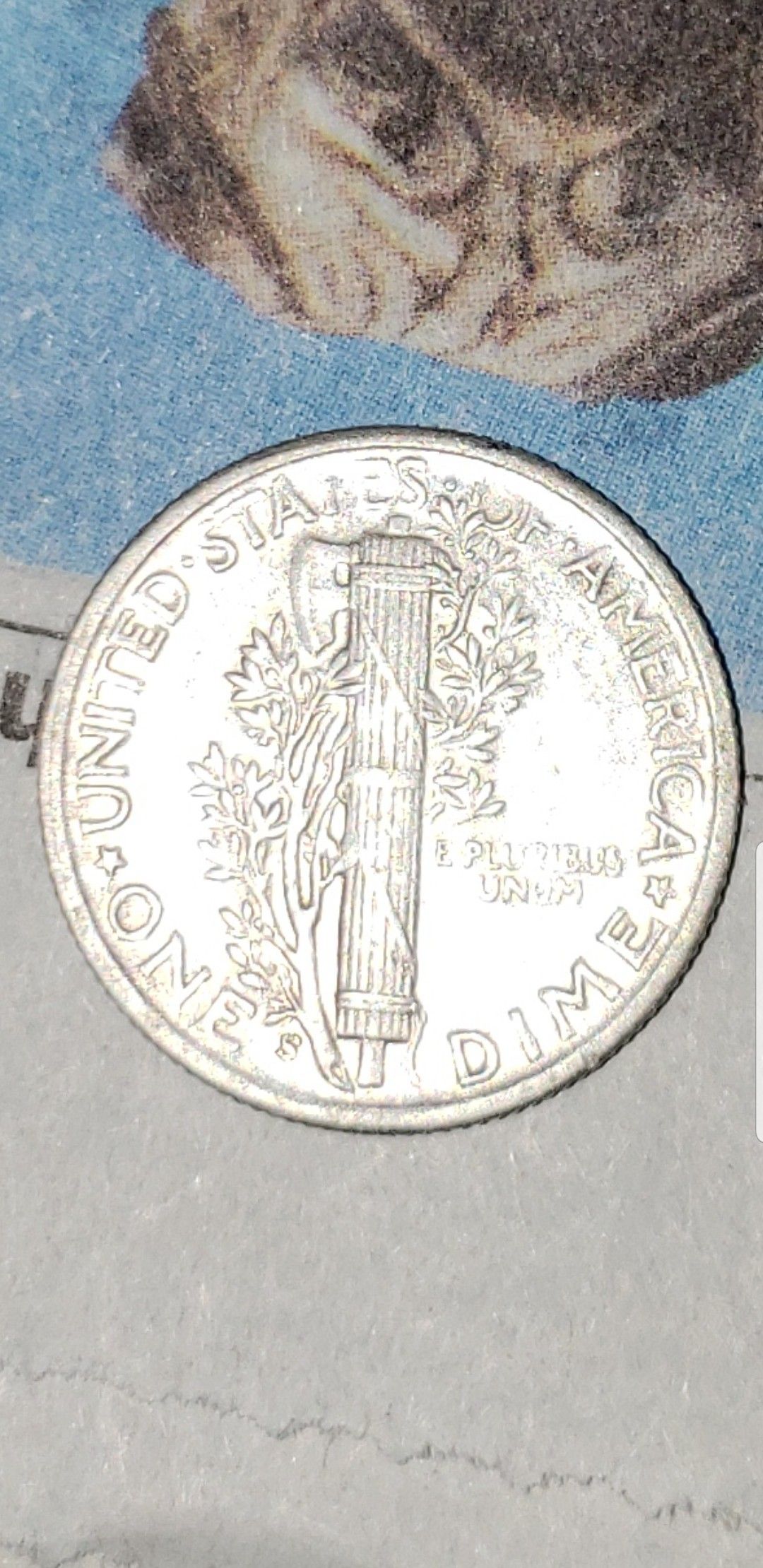 1945 liberty dime (great condition)