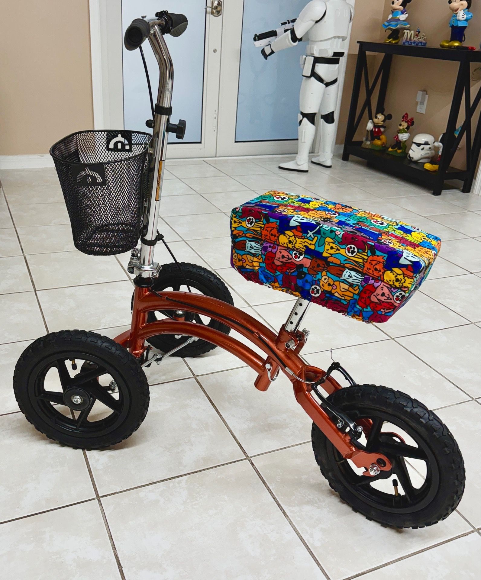 Knee / ankle scooter