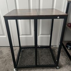 End Table / Desk Table / Small Table 