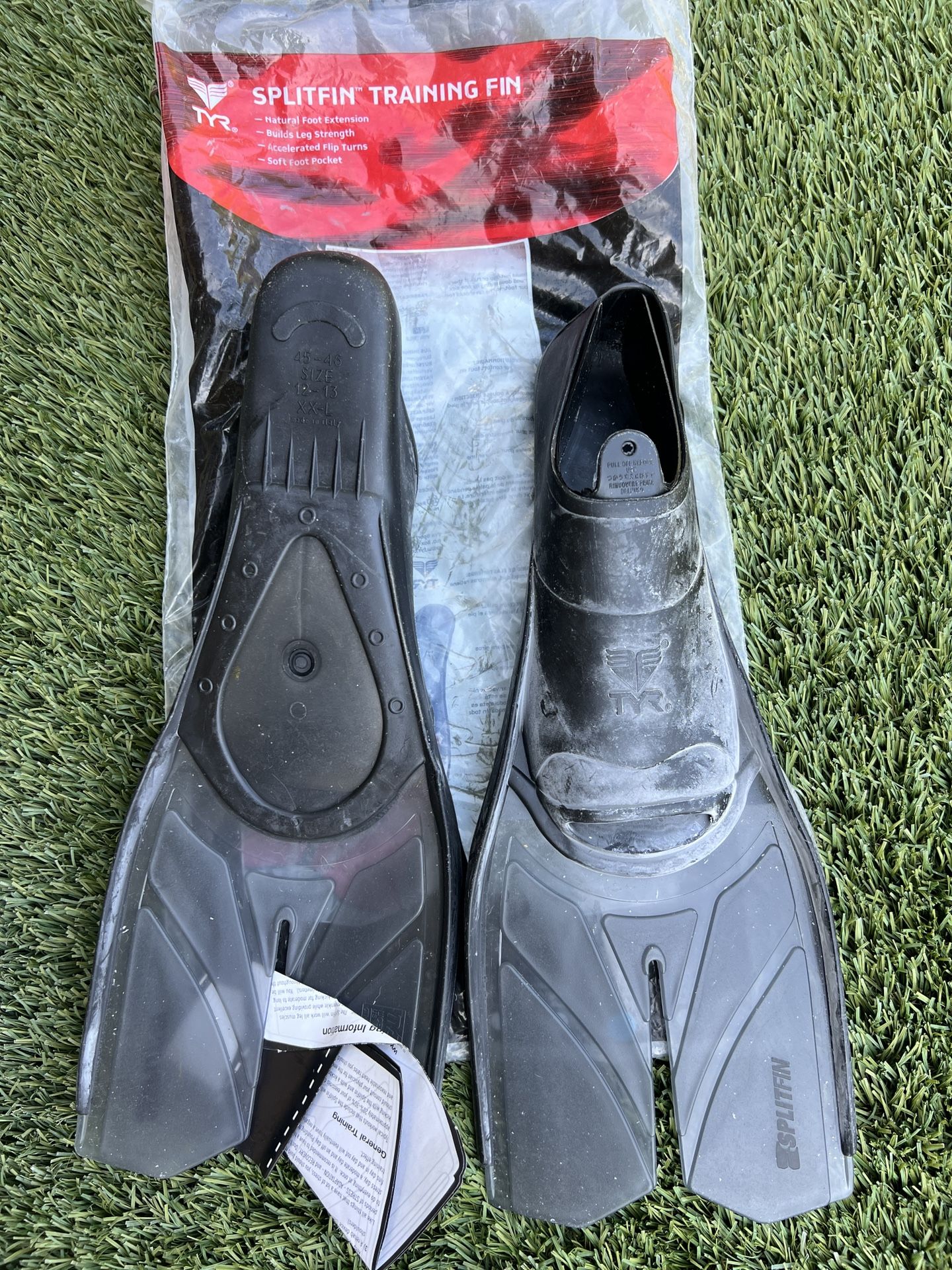 TYR Training Fins XXL Size 12/13