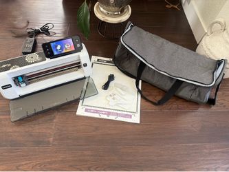 Craft Brother Scan Cut Machine w Carry On Case