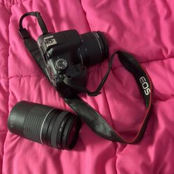 Canon rebel T7 Camera