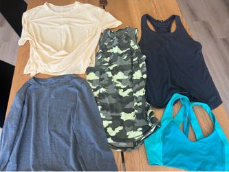 Lululemon Athletic Clothing Bundle – 5 Pieces